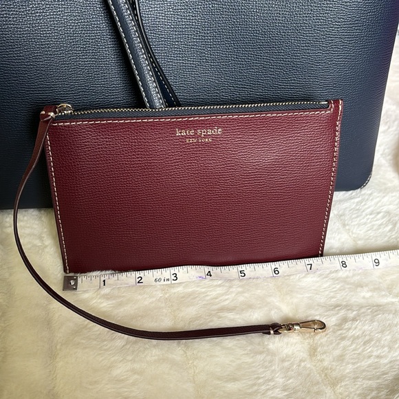 KP tote with open top with dog clip closure with red wine color wristlet pouch! - Picture 8 of 11